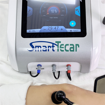 慢性の苦痛のための白い世界カイロプラクティック連合の脊柱の苦痛のTecarのDiathermy療法機械